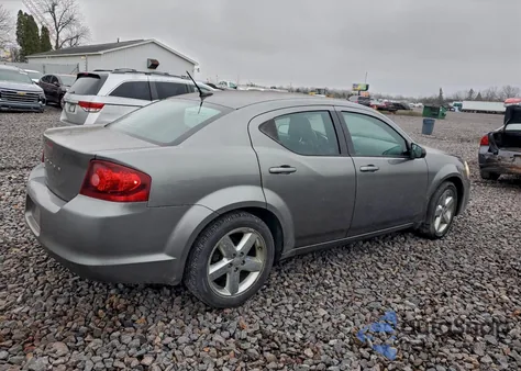2013 Dodge Avenger Se z USA, uszkodzony, nr VIN 1C3CDZAB5DN637873